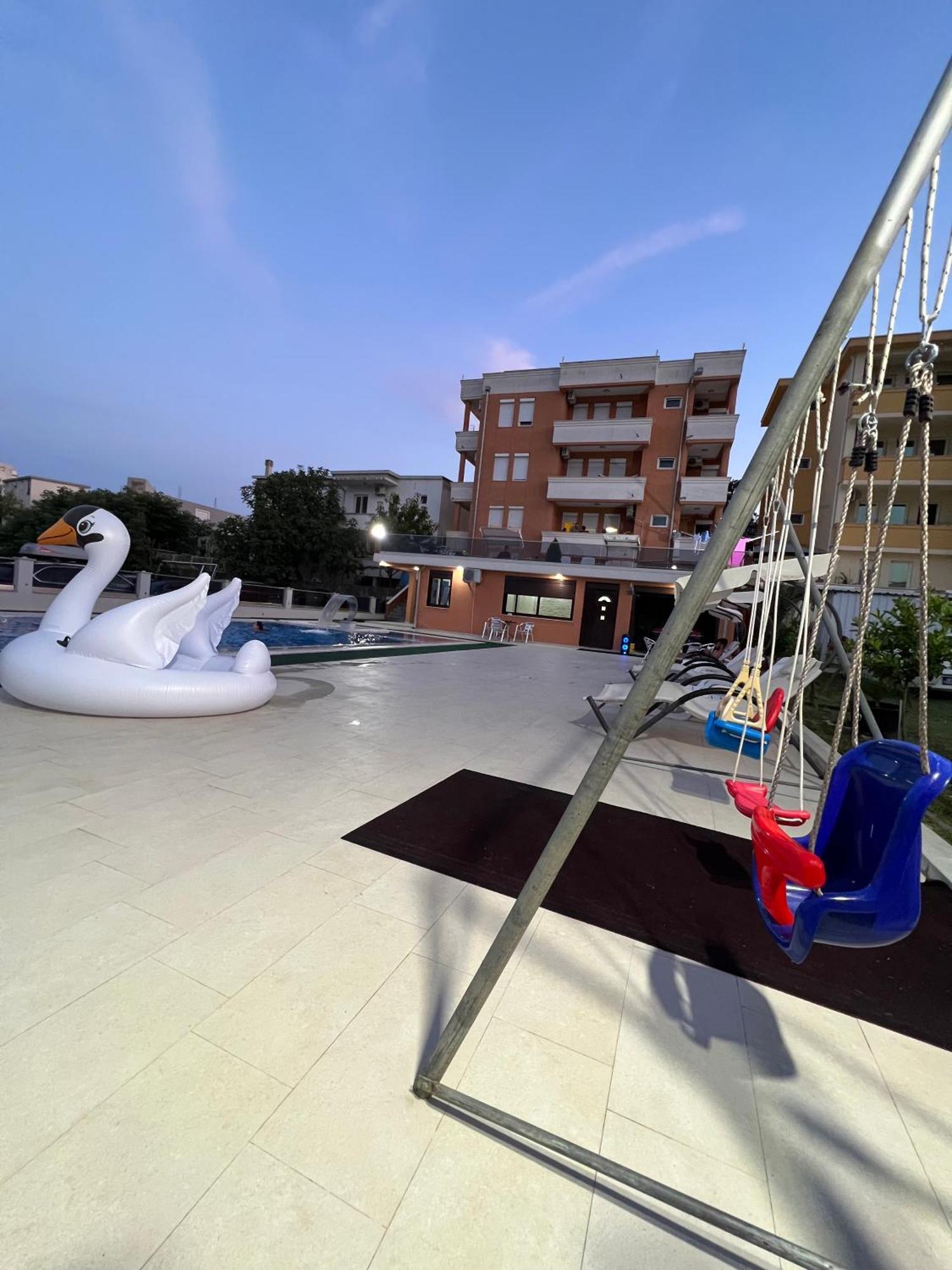 Apartments Zalli Ulcinj Exteriör bild