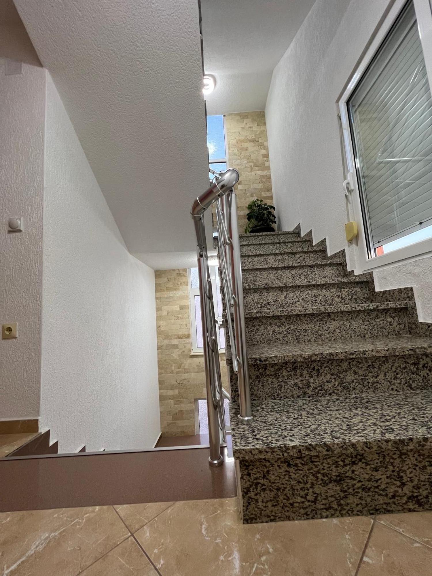 Apartments Zalli Ulcinj Exteriör bild