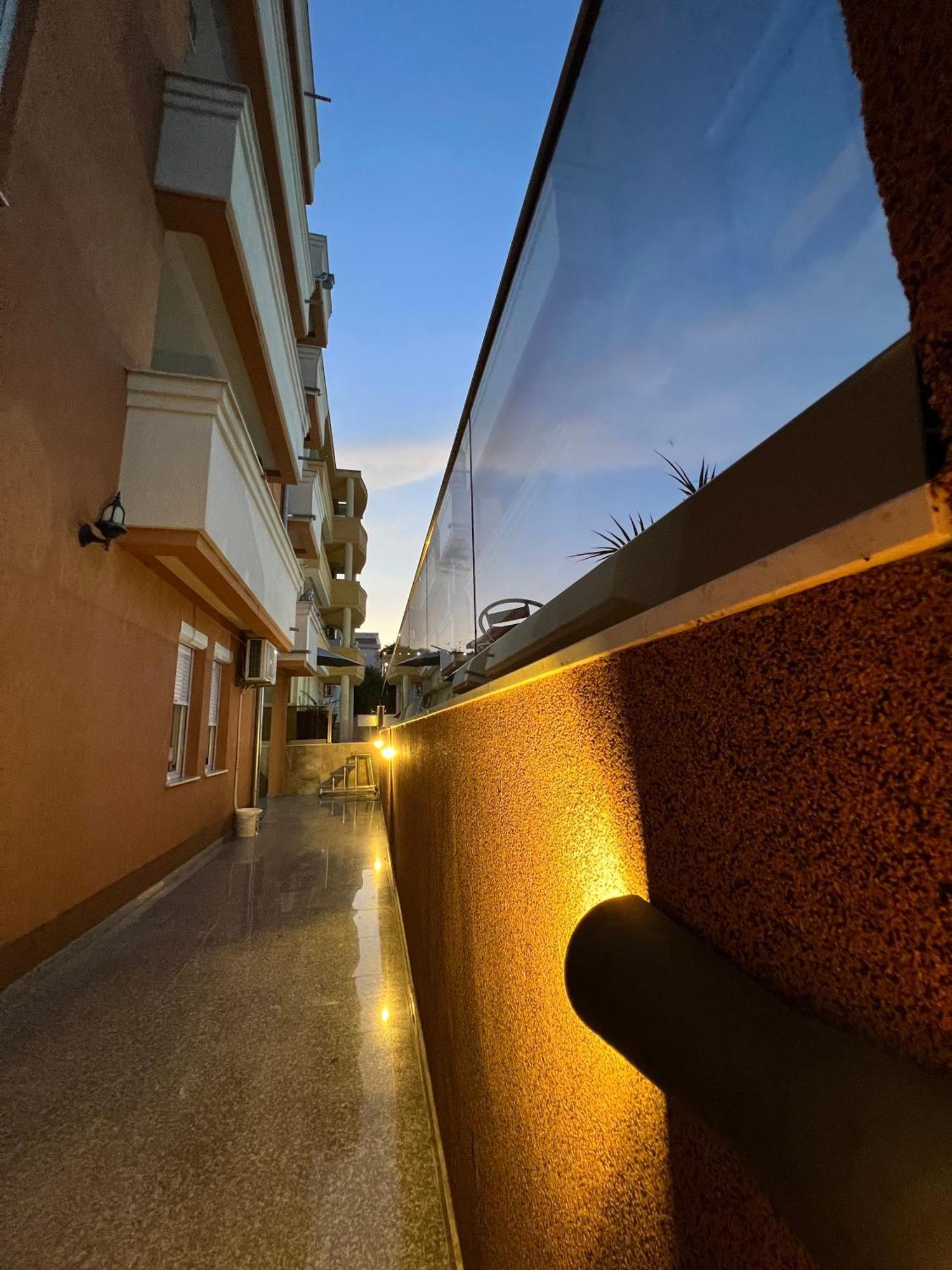 Apartments Zalli Ulcinj Exteriör bild