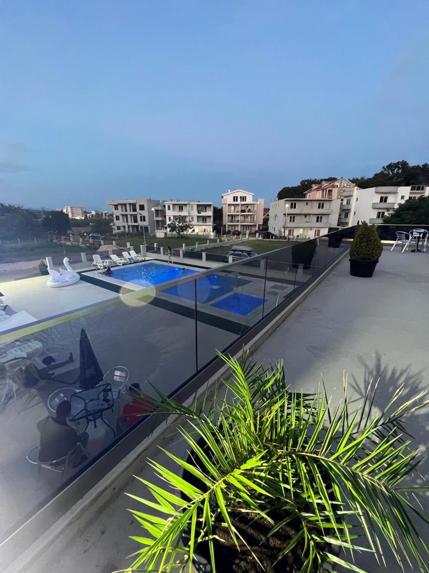 Apartments Zalli Ulcinj Exteriör bild