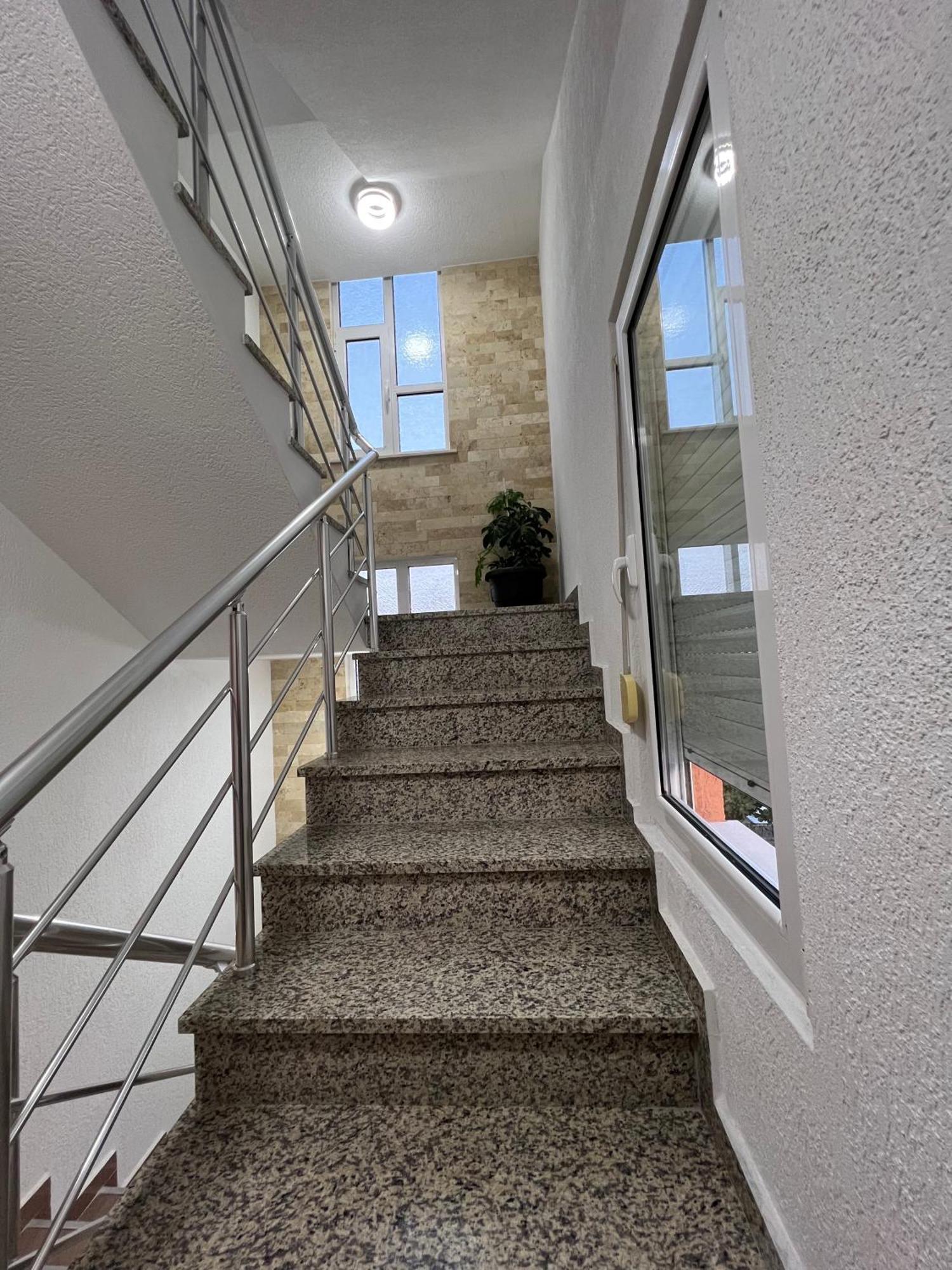 Apartments Zalli Ulcinj Exteriör bild