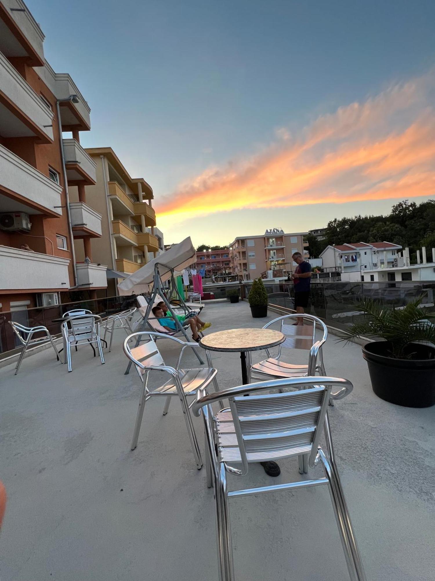 Apartments Zalli Ulcinj Exteriör bild
